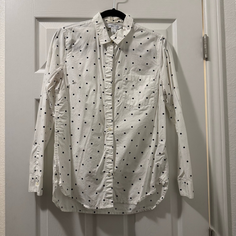 Old Navy Cream Shirt with Black Polka Dots